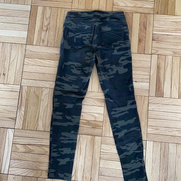 Sanctuary Camo-print Leggings - Picture 9 of 9